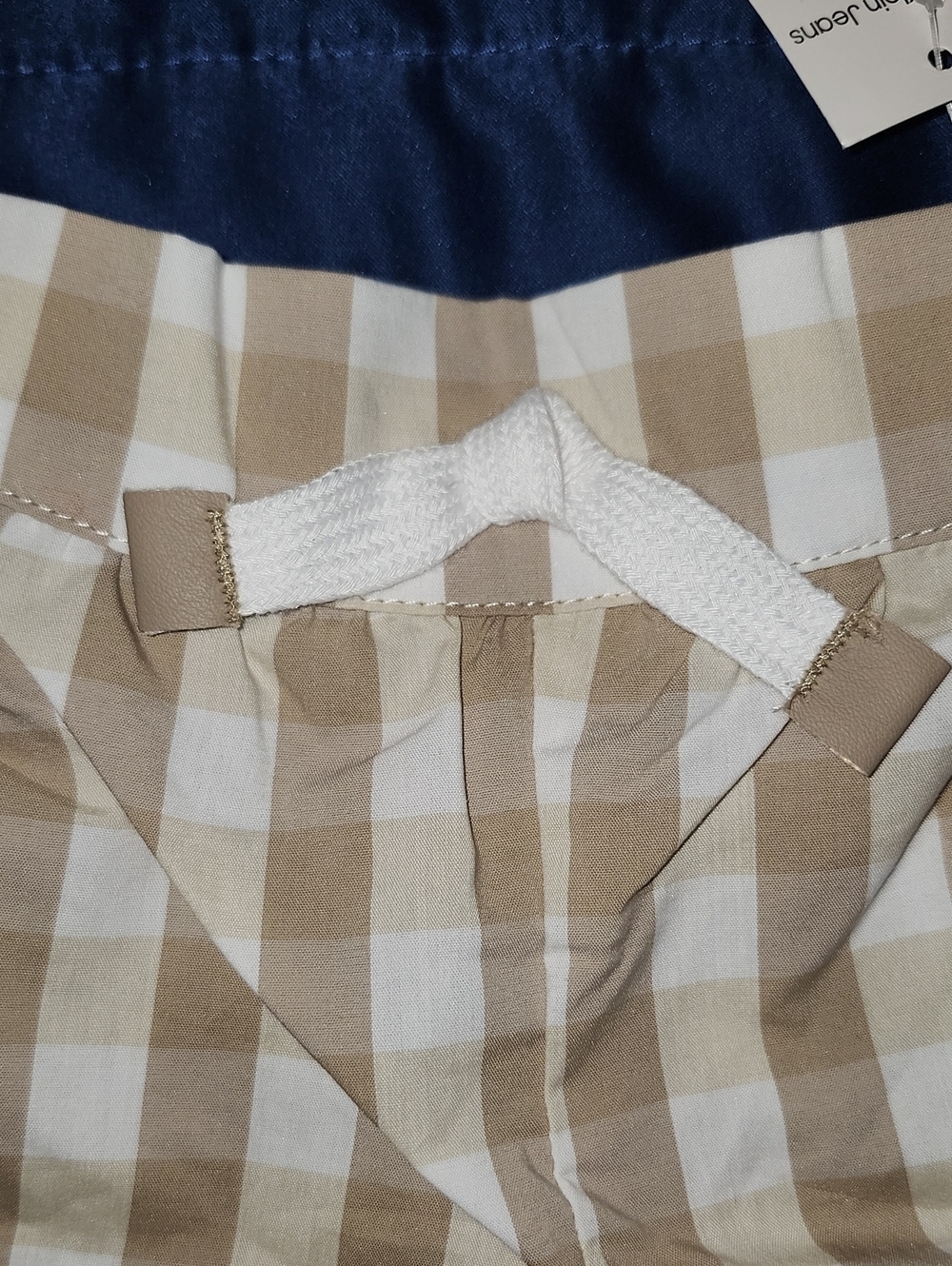 Calvin Klein Jeans Baby Girls White Smocked Top & Gingham Ruffled Shorts Set NWT - Picture 7 of 11